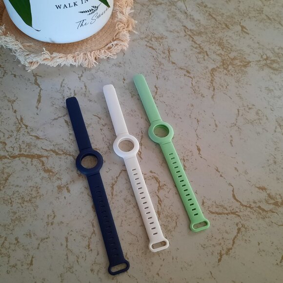 Amazon Accessories - 3 Pack AirTags Case Silicone Watch Band - NWT!